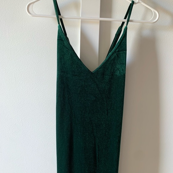 Green Velvet Dress - Picture 3 of 5
